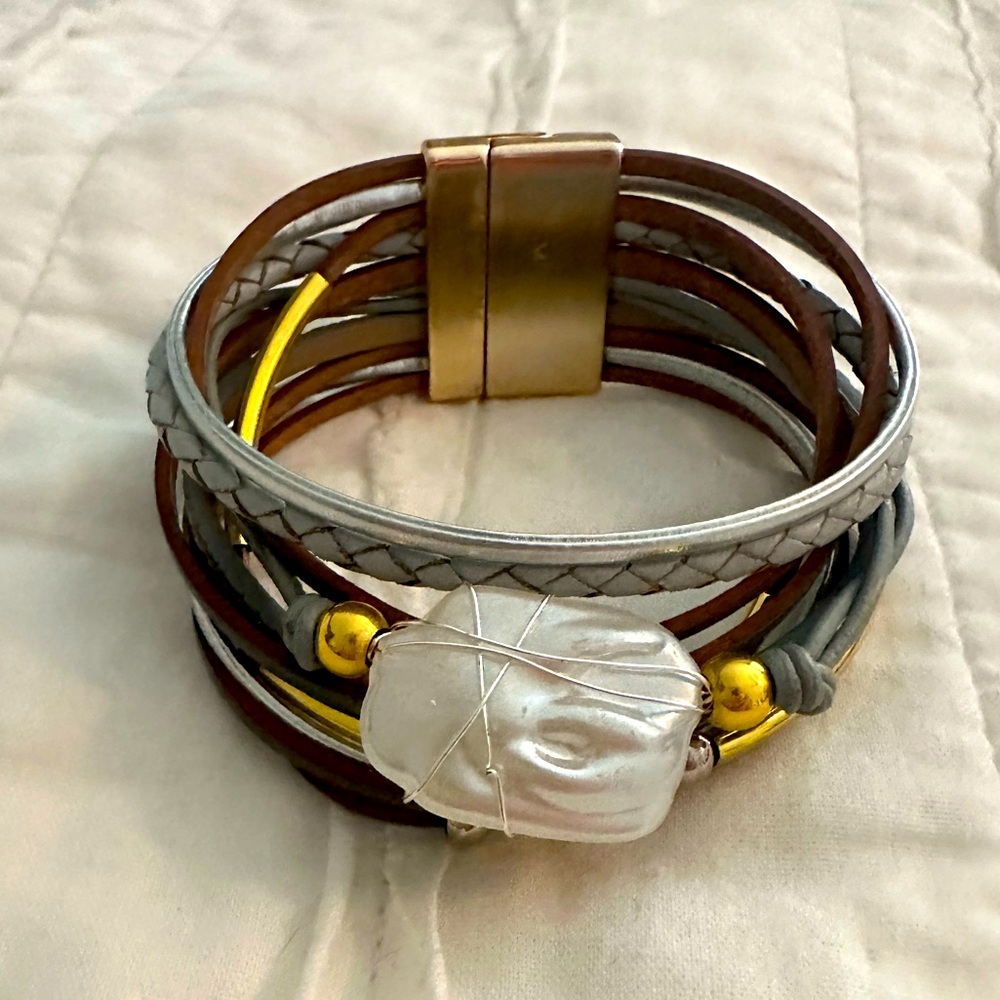 Women’s Leather Bohemian Bracelet